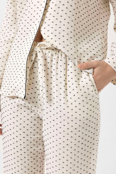 Yakasız müslin Lara Pijama Takım - Siyah puantiye